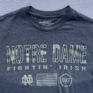 Notre Dame Fighting Irish USA Flag Design Gray T-Shirt Size Small